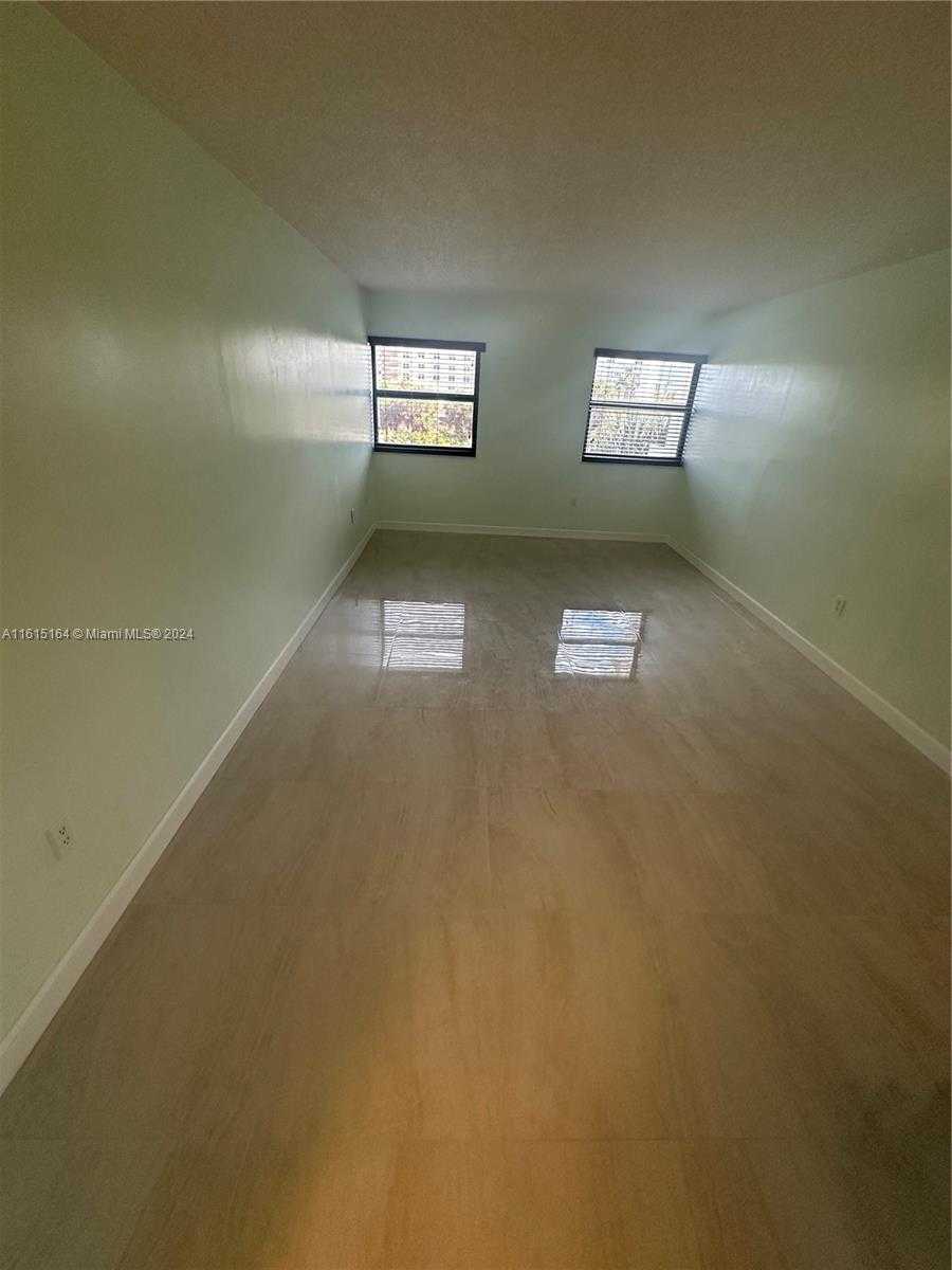 Small Image of 1201 #318S, Hollywood Number 27