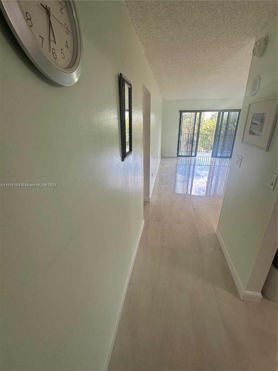 Small Image of 1201 #318S, Hollywood Number 28