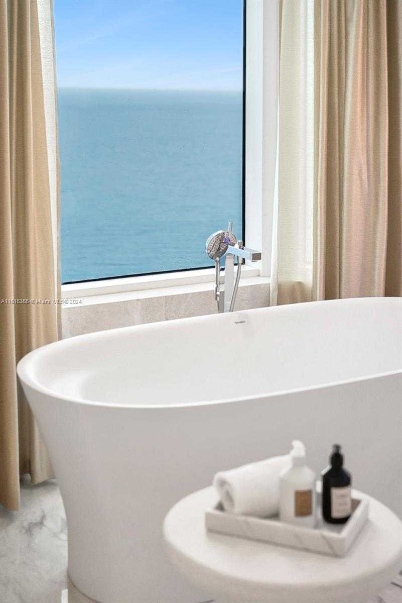 Small Image of 17875 COLLINS AVE #PH5002, Sunny Isles Beach Number 44
