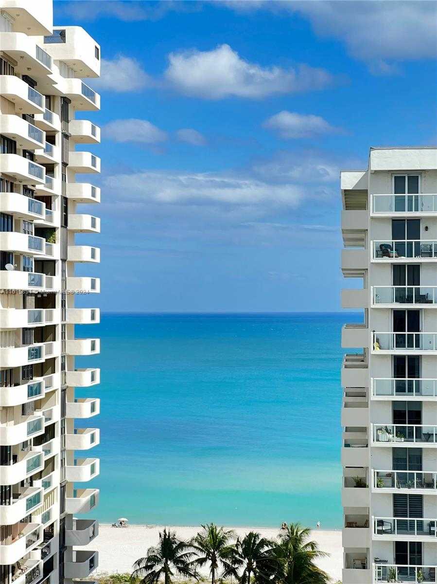 Small Image of 5700 COLLINS AVE #16B, Miami Beach Number 3