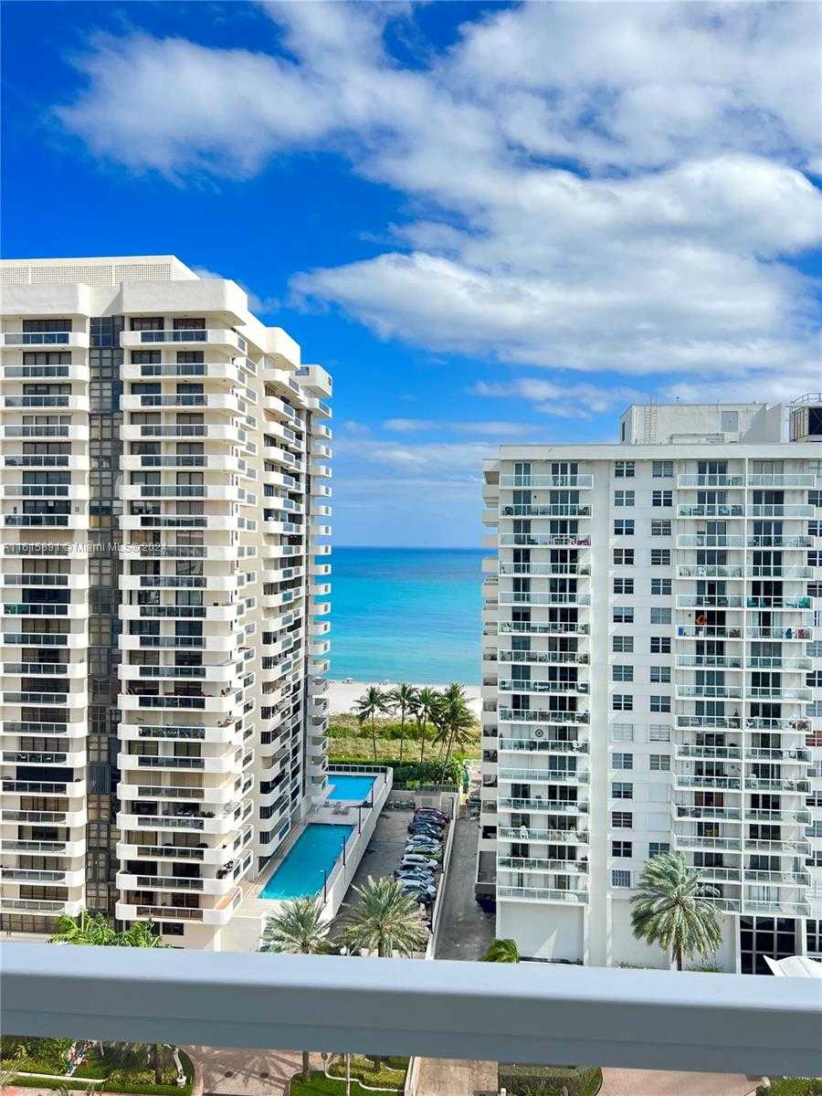 Small Image of 5700 COLLINS AVE #16B, Miami Beach Number 5