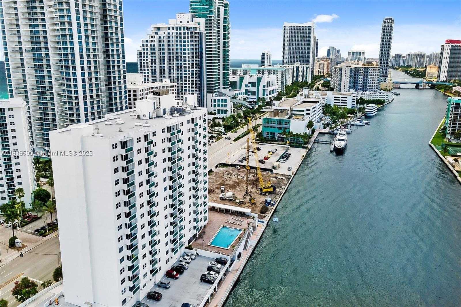 Small Image of 3000 SOUTH OCEAN DR #206, Hollywood Number 10