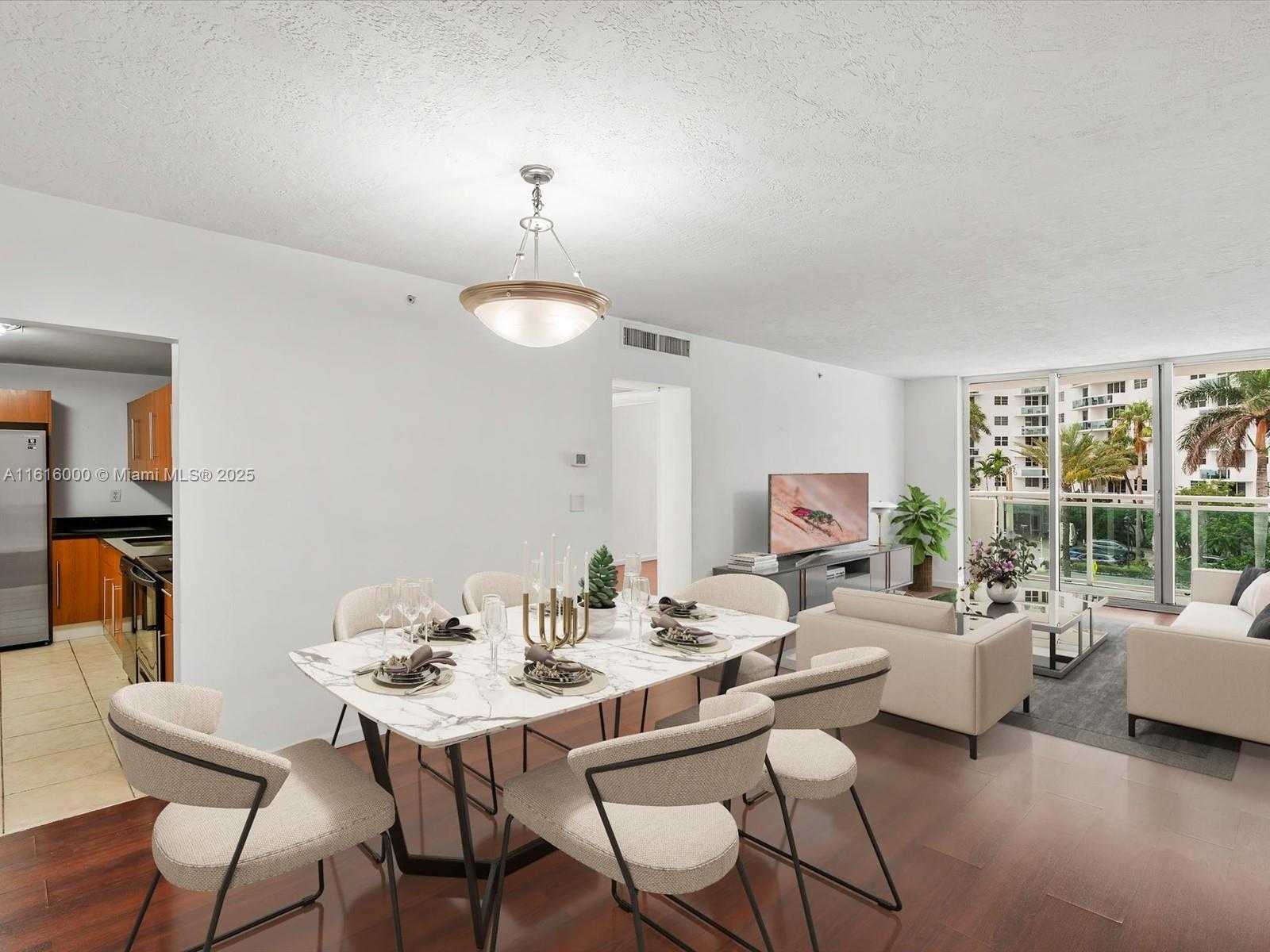 Small Image of 3000 SOUTH OCEAN DR #206, Hollywood Number 2