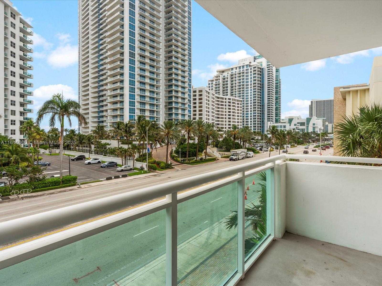 Small Image of 3000 SOUTH OCEAN DR #206, Hollywood Number 26