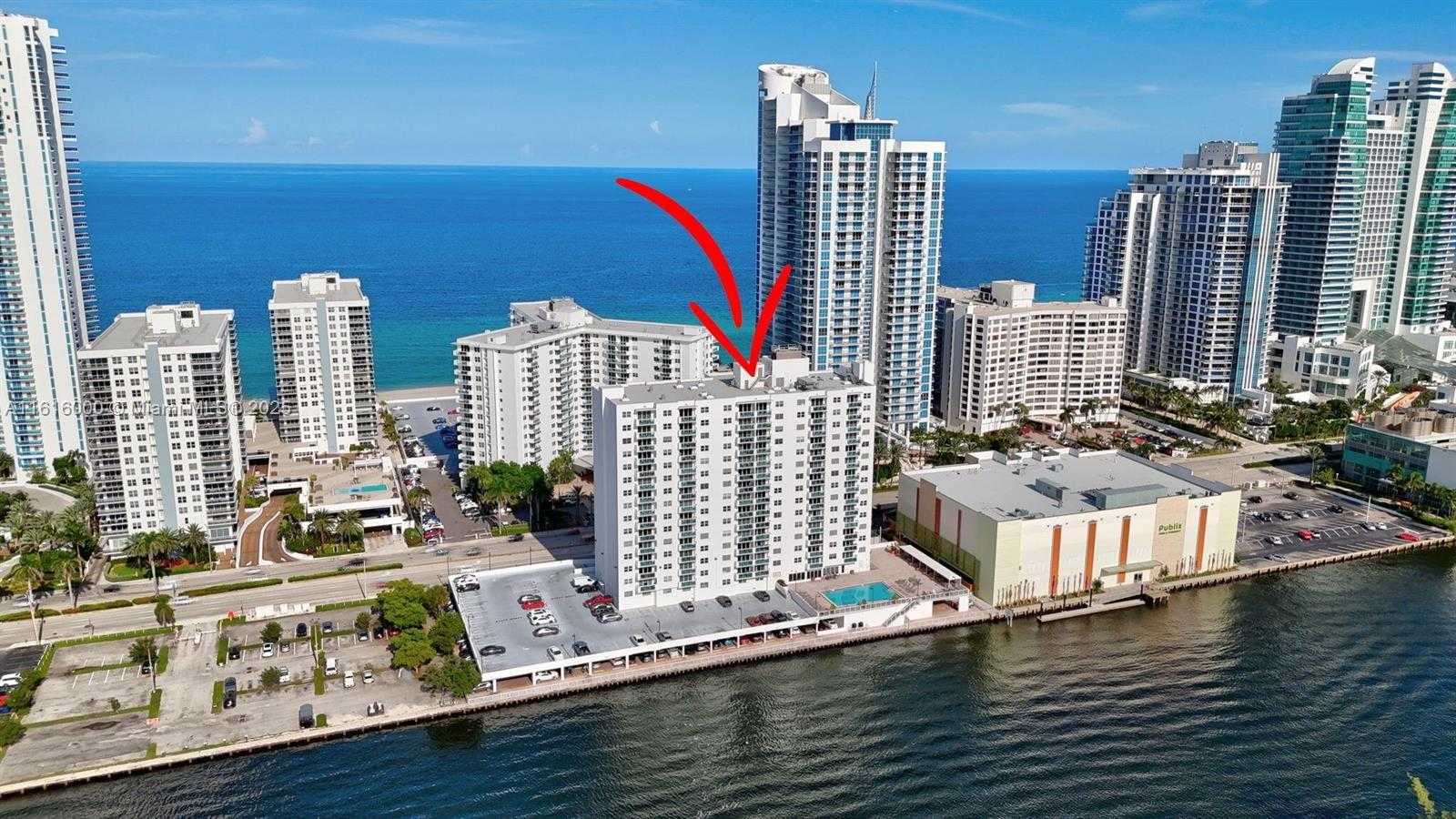 Small Image of 3000 SOUTH OCEAN DR #206, Hollywood Number 3