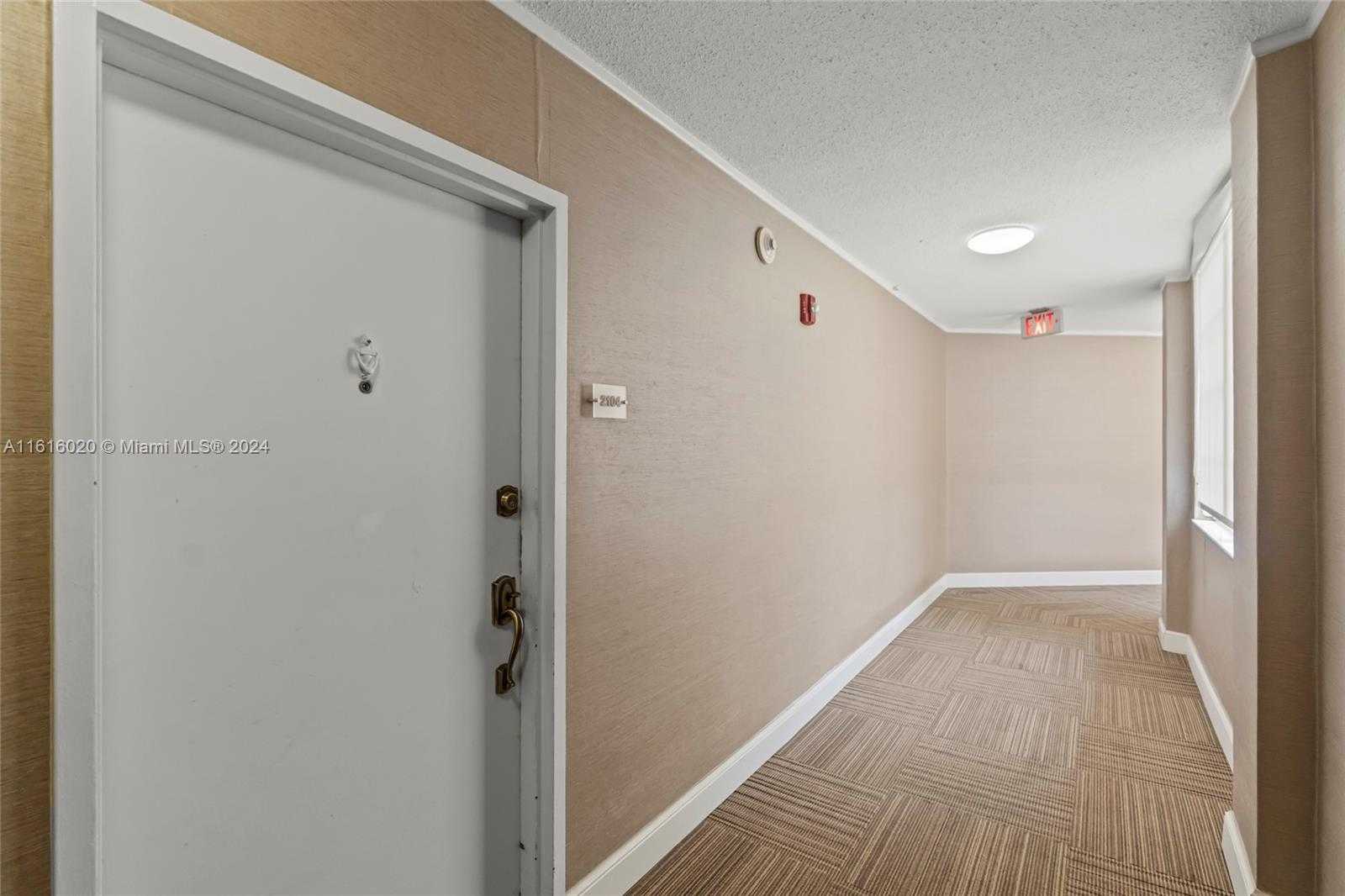 Small Image of 11111 BISCAYNE BLVD #21B, Miami Number 47