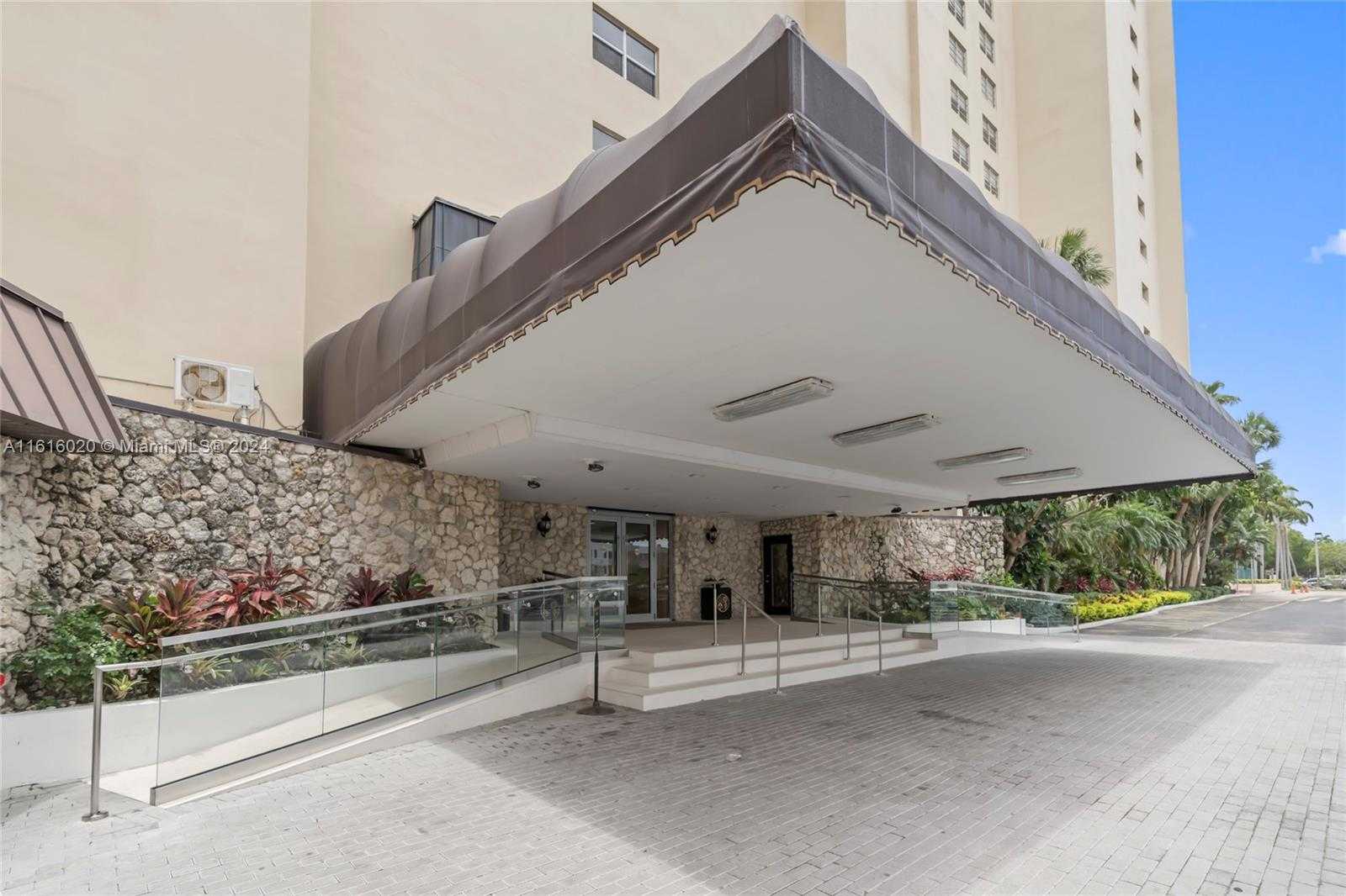 Small Image of 11111 BISCAYNE BLVD #21B, Miami Number 52