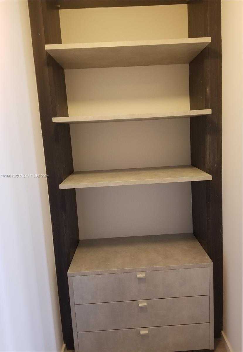 Small Image of 801 SOUTH MIAMI AVE #1610, Miami Number 9
