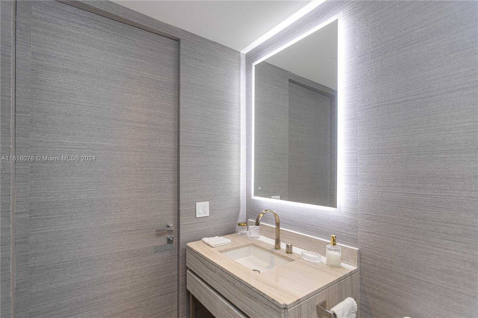 Small Image of 18975 COLLINS AVE #3500, Sunny Isles Beach Number 36
