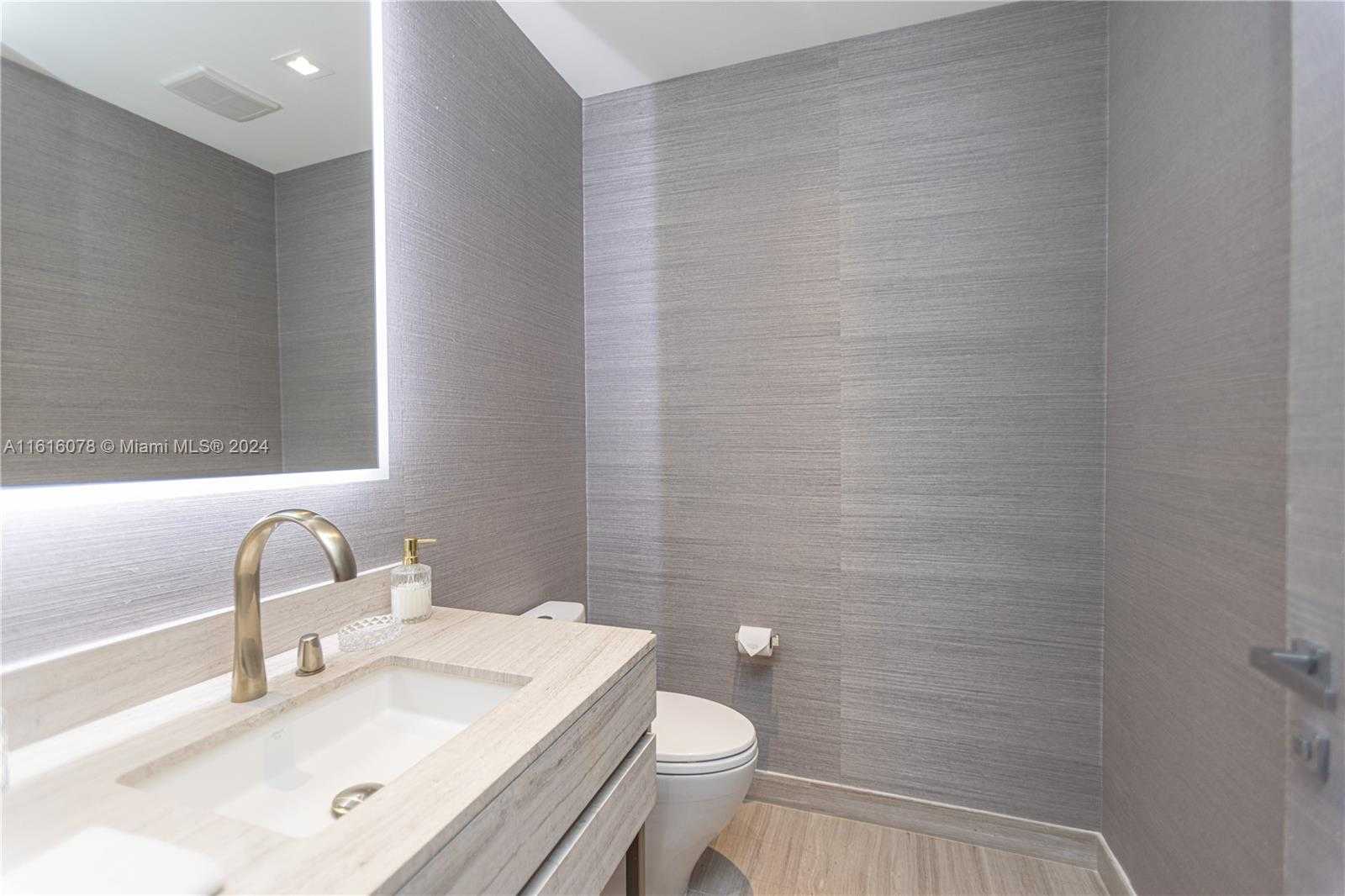 Small Image of 18975 COLLINS AVE #3500, Sunny Isles Beach Number 37