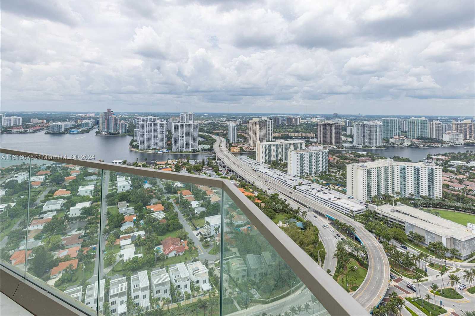 Small Image of 18975 COLLINS AVE #3500, Sunny Isles Beach Number 49