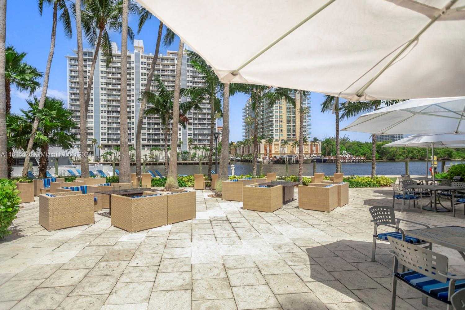 Small Image of Fort Lauderdale Number 15