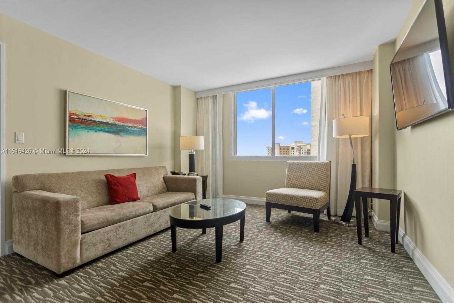 Small Image of Fort Lauderdale Number 54