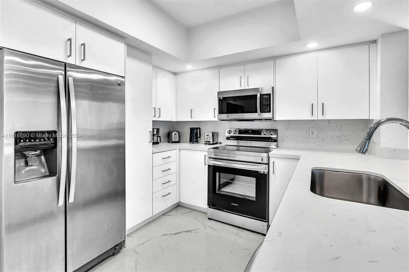 Small Image of 17375 COLLINS AVE #1703, Sunny Isles Beach Number 13