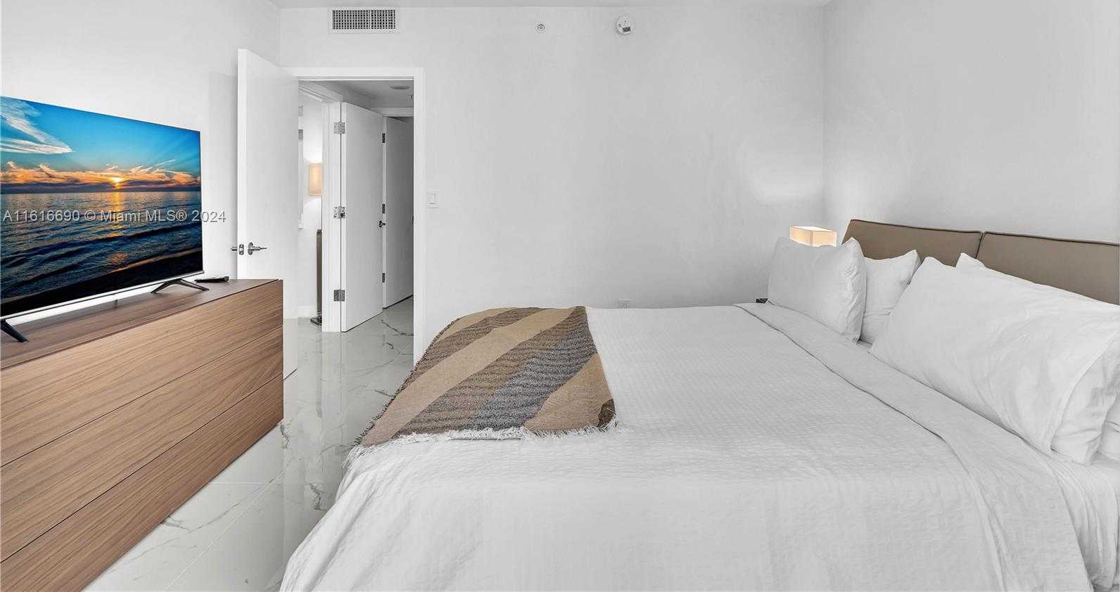 Small Image of 17375 COLLINS AVE #1703, Sunny Isles Beach Number 28