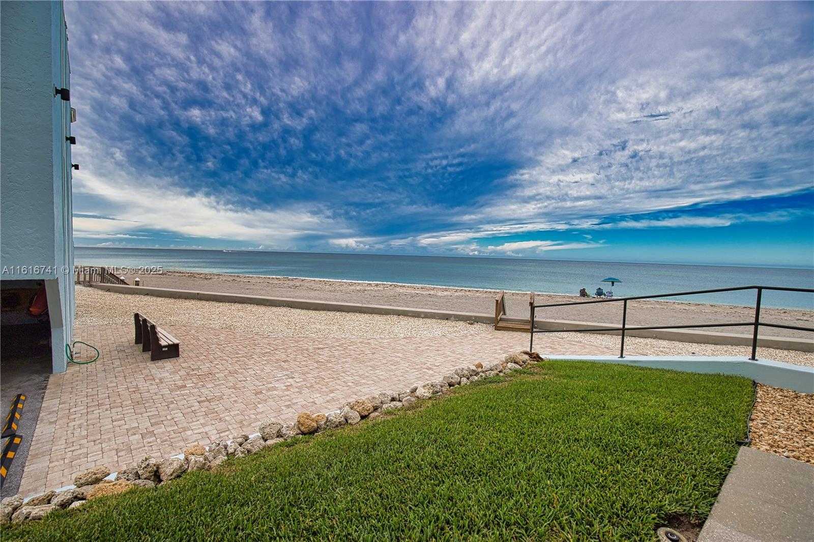 Small Image of 2810 NORTH BEACH RD #D108, Englewood Number 31