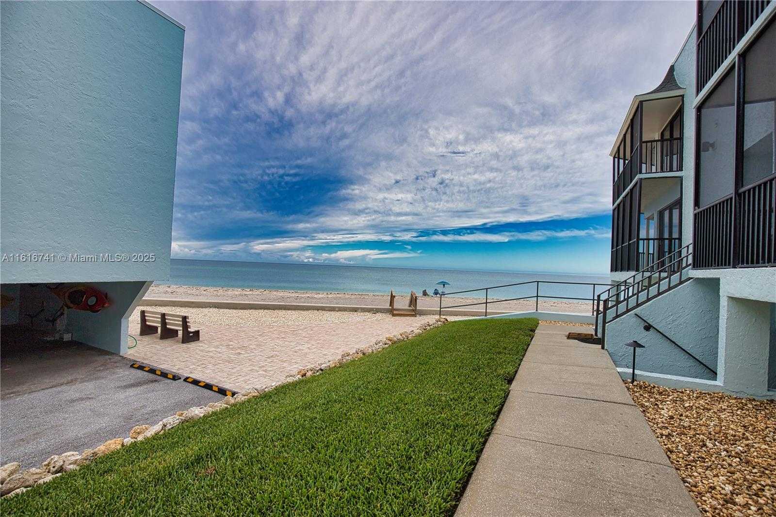 Small Image of 2810 NORTH BEACH RD #D108, Englewood Number 32