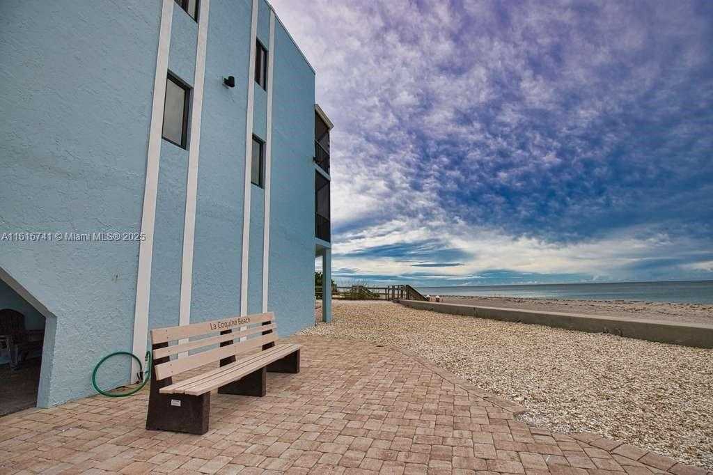 Small Image of 2810 NORTH BEACH RD #D108, Englewood Number 38