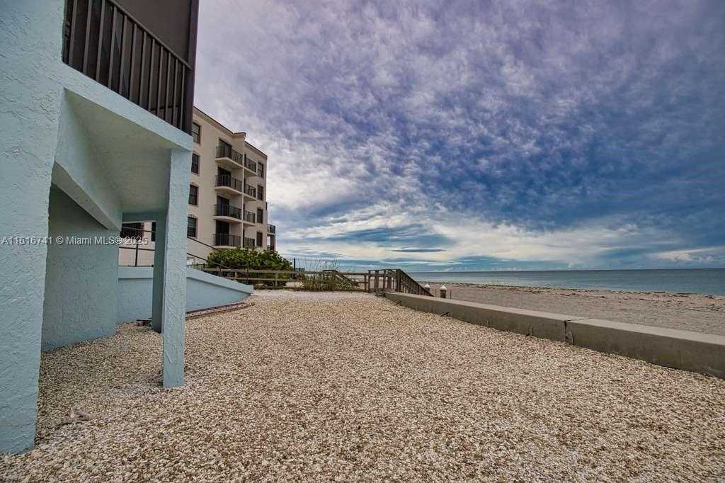 Small Image of 2810 NORTH BEACH RD #D108, Englewood Number 40