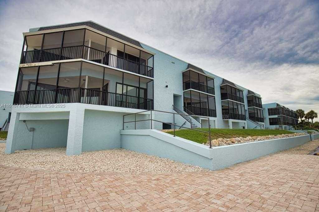 Small Image of 2810 NORTH BEACH RD #D108, Englewood Number 43