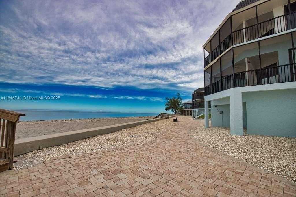 Small Image of 2810 NORTH BEACH RD #D108, Englewood Number 44