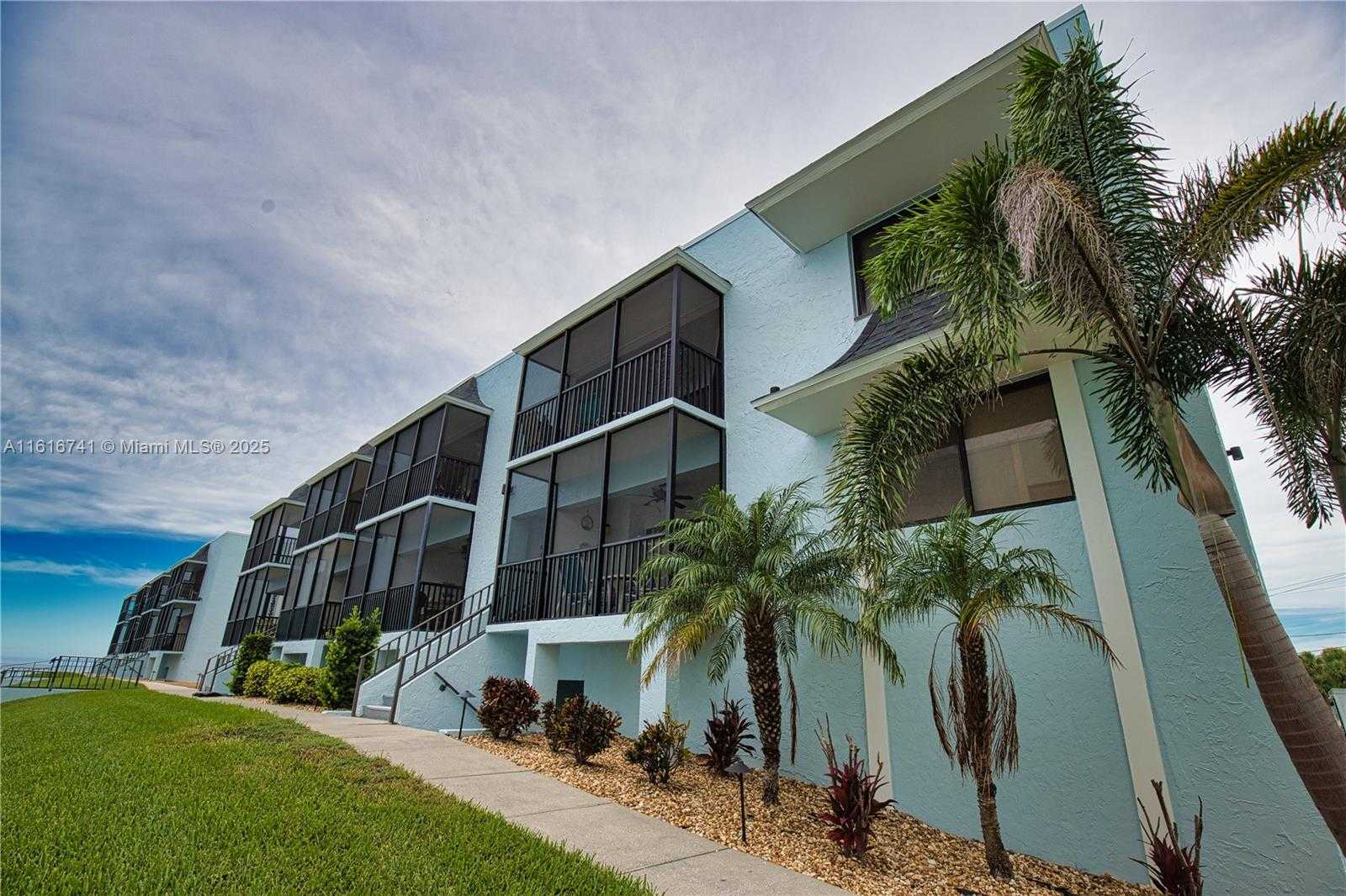 Small Image of 2810 NORTH BEACH RD #D108, Englewood Number 7