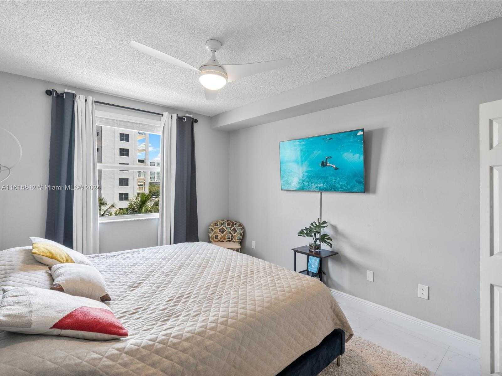 Small Image of 17100 NORTH BAY RD #1602, Sunny Isles Beach Number 15