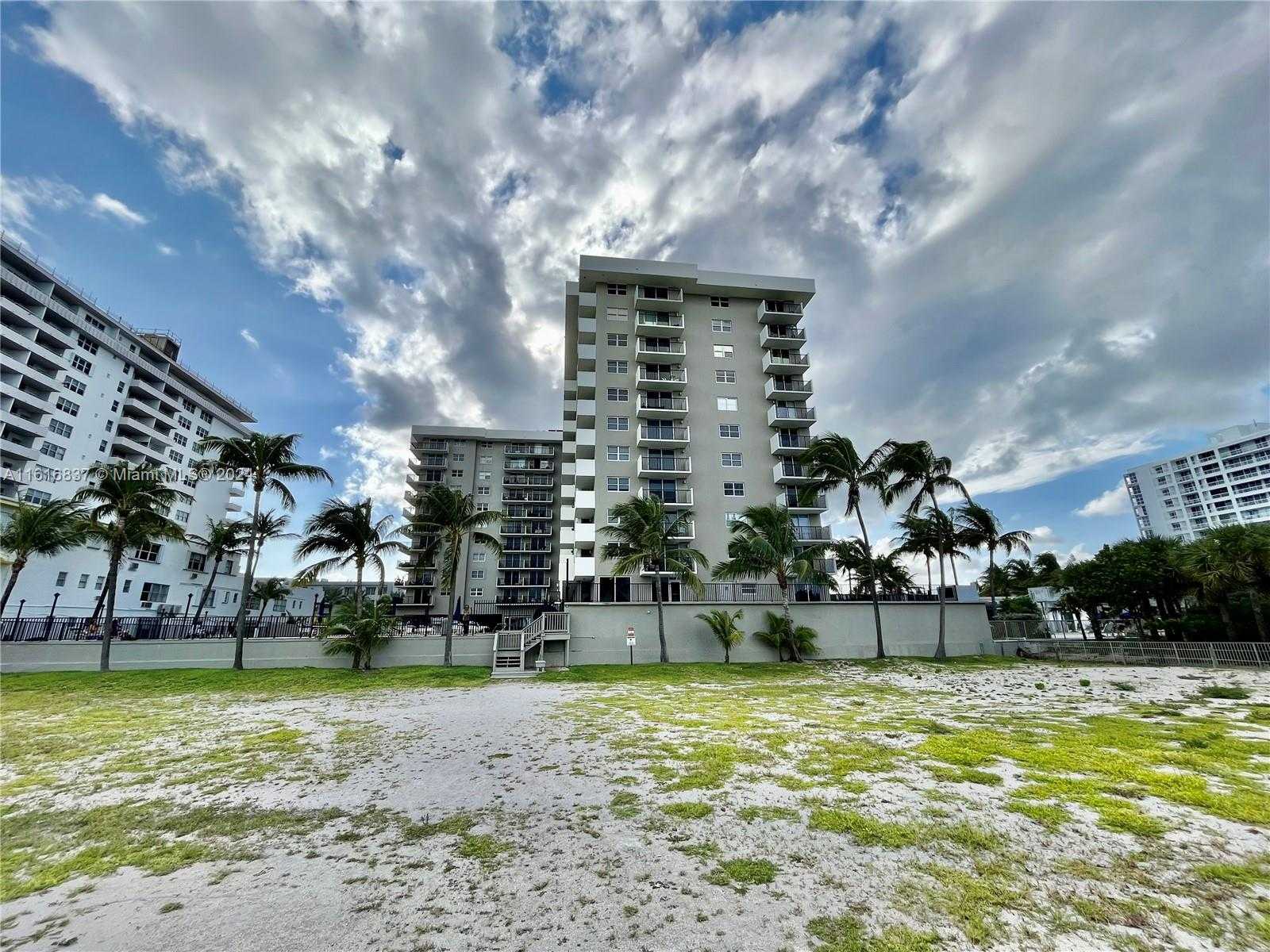 Small Image of 9273 COLLINS AVE #507, Surfside Number 23
