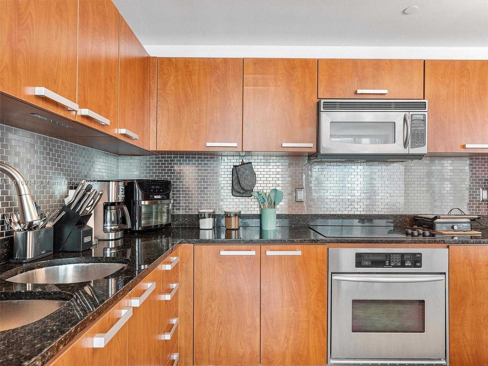 Small Image of 3131 NORTH EAST 188TH ST #2-903, Aventura Number 18