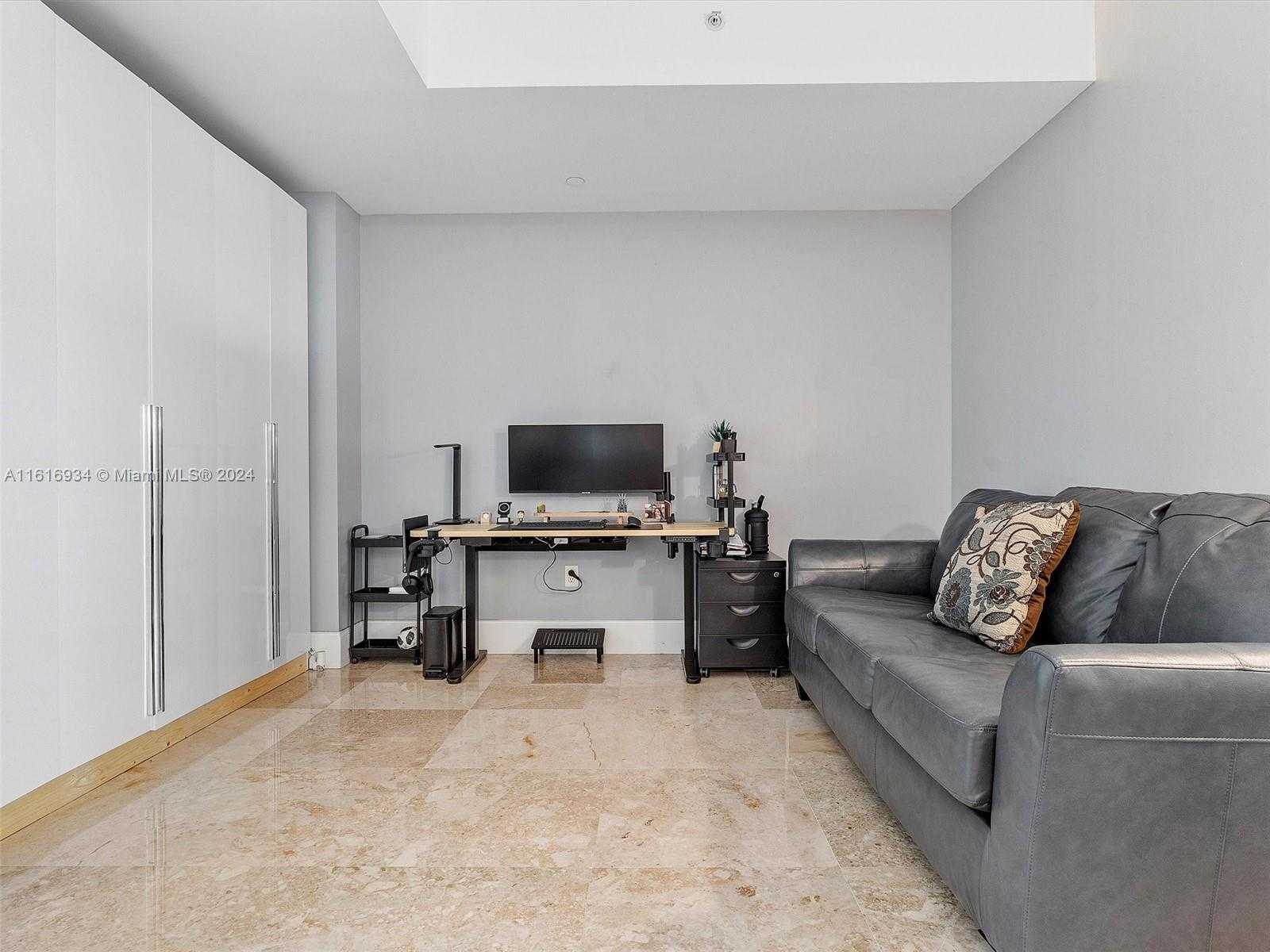 Small Image of 3131 NORTH EAST 188TH ST #2-903, Aventura Number 22