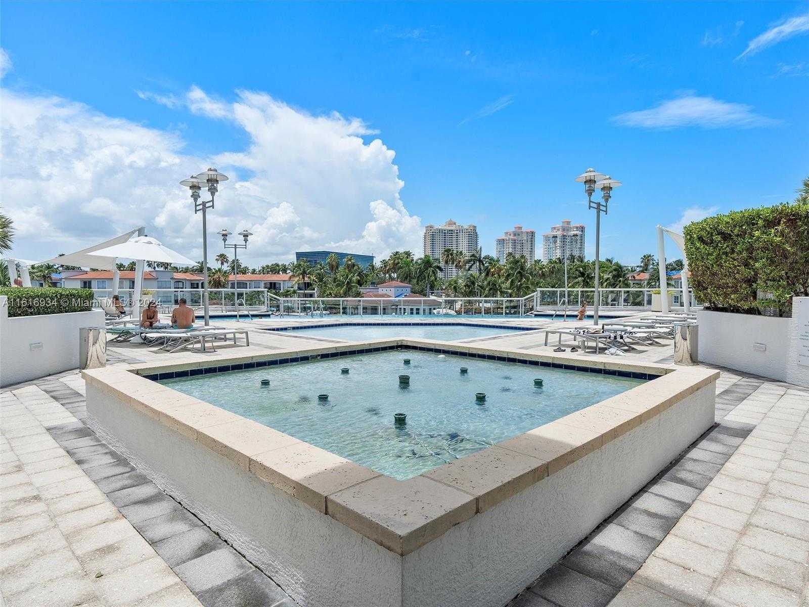 Small Image of 3131 NORTH EAST 188TH ST #2-903, Aventura Number 67