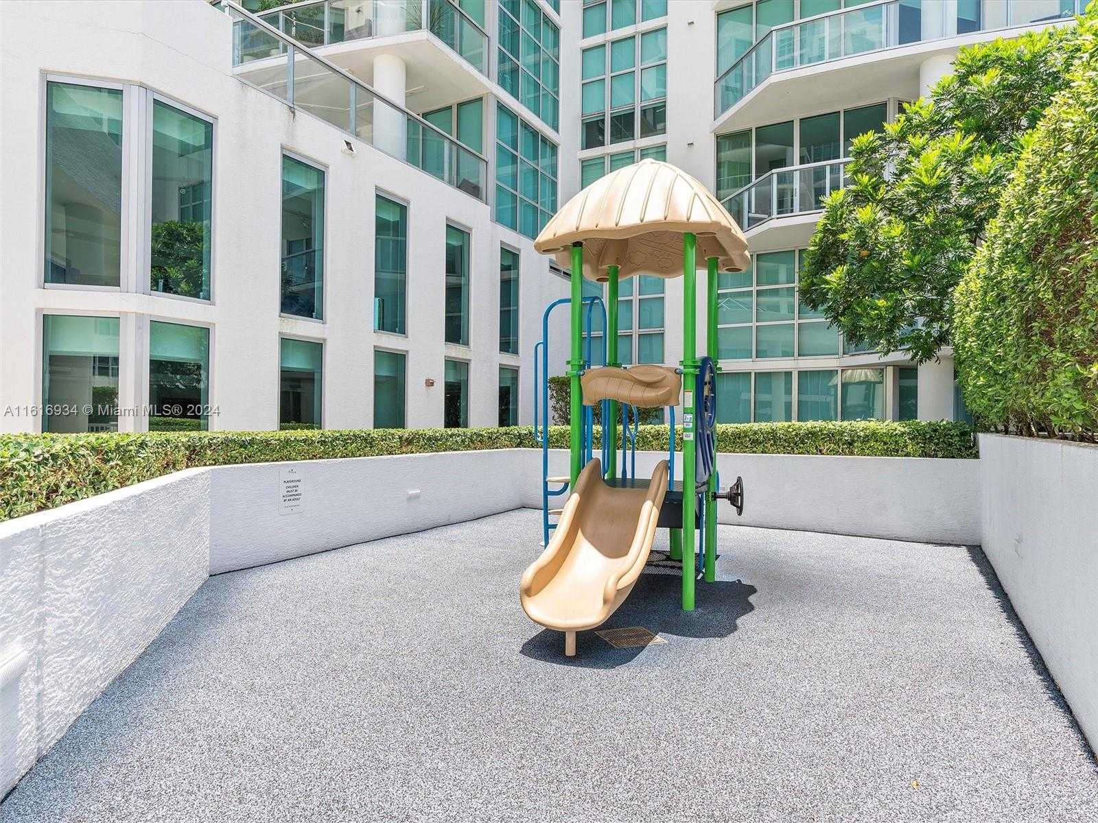 Small Image of 3131 NORTH EAST 188TH ST #2-903, Aventura Number 69