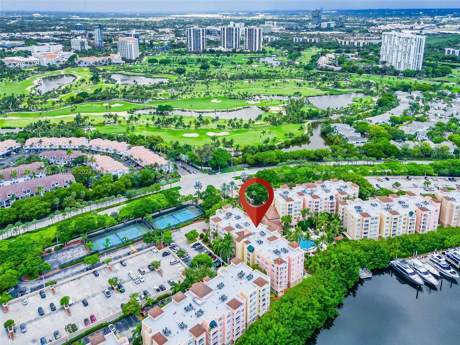 Small Image of 19701 E Country Club Dr, Aventura, FL 33180, USA Number 20