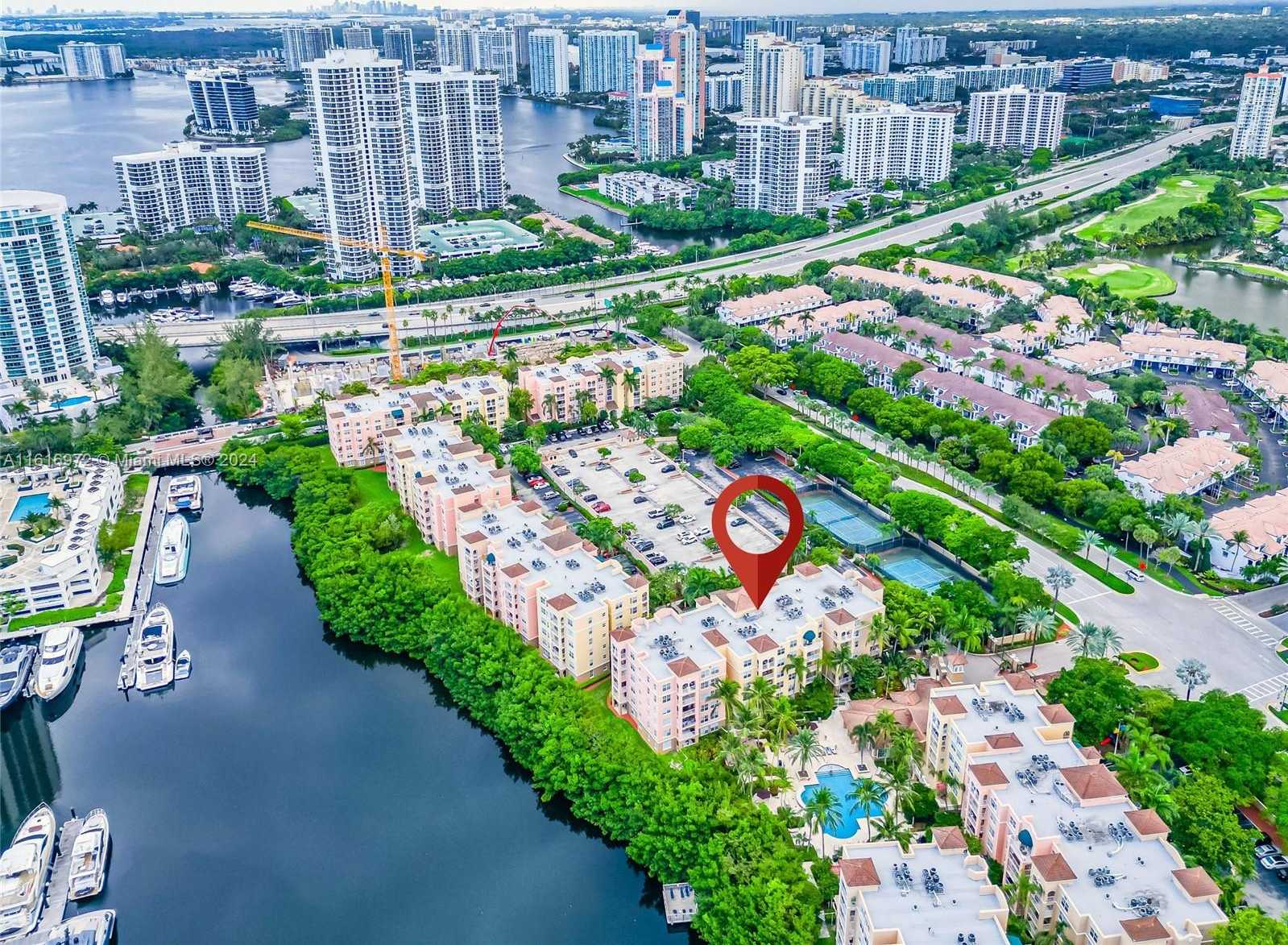 Small Image of 19701 E Country Club Dr, Aventura, FL 33180, USA Number 21