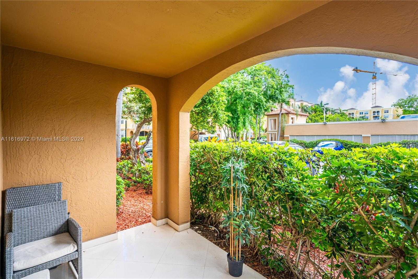 Small Image of 19701 E Country Club Dr, Aventura, FL 33180, USA Number 27