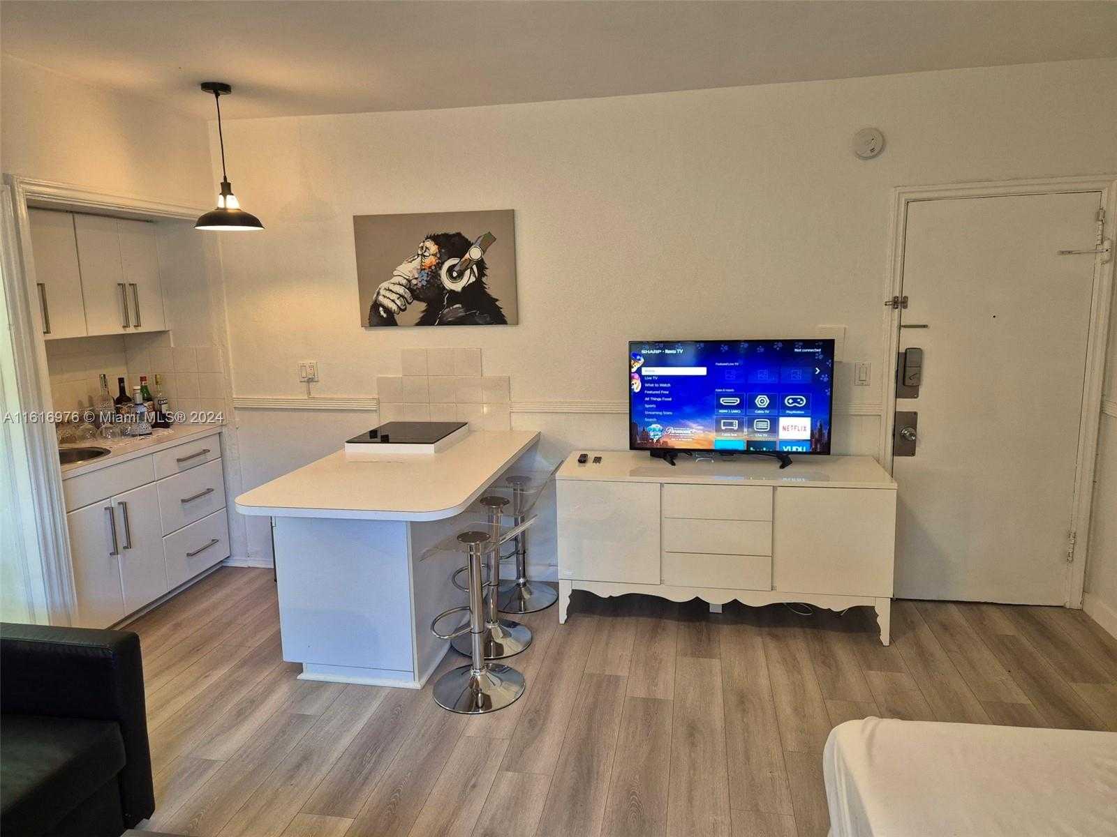 Small Image of 1021 EUCLID AVE #10, Miami Beach Number 13