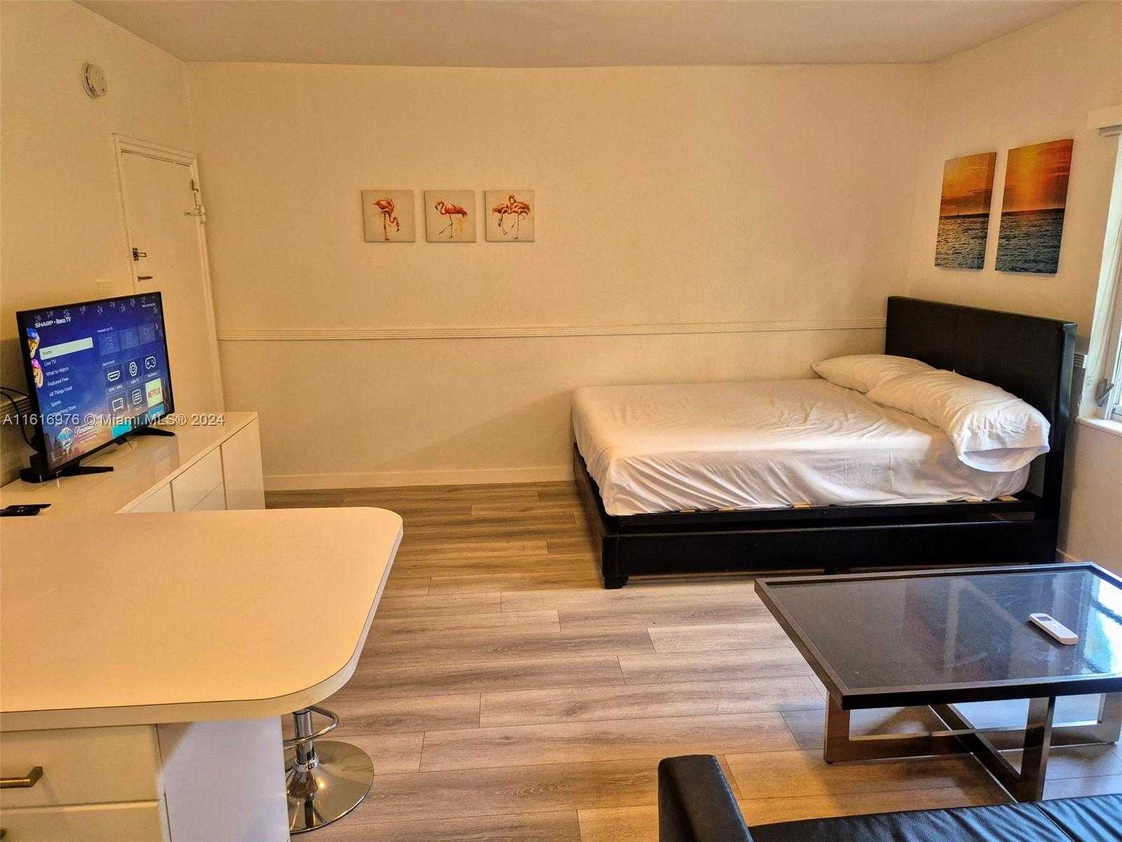 Small Image of 1021 EUCLID AVE #10, Miami Beach Number 15