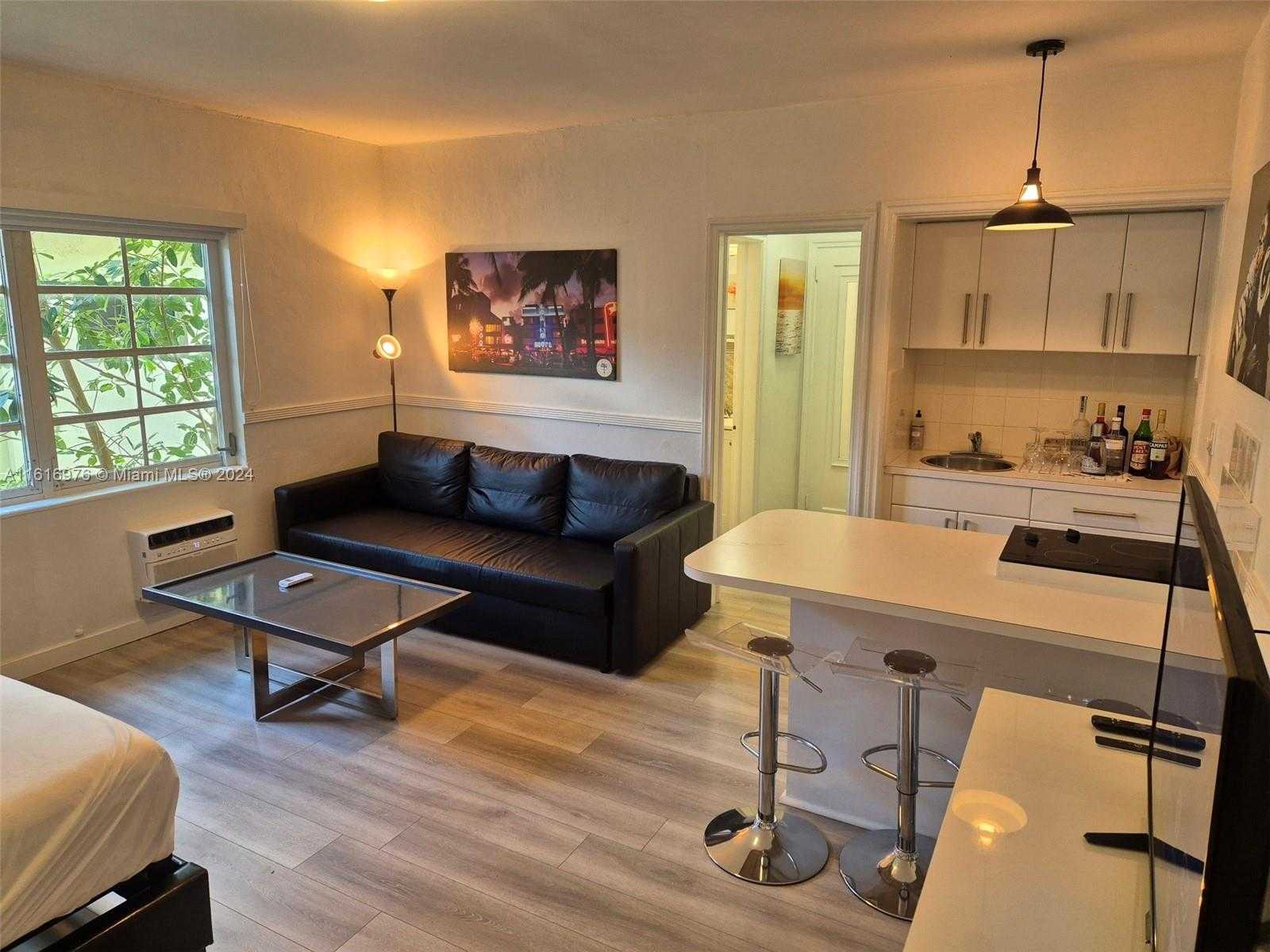 Small Image of 1021 EUCLID AVE #10, Miami Beach Number 6