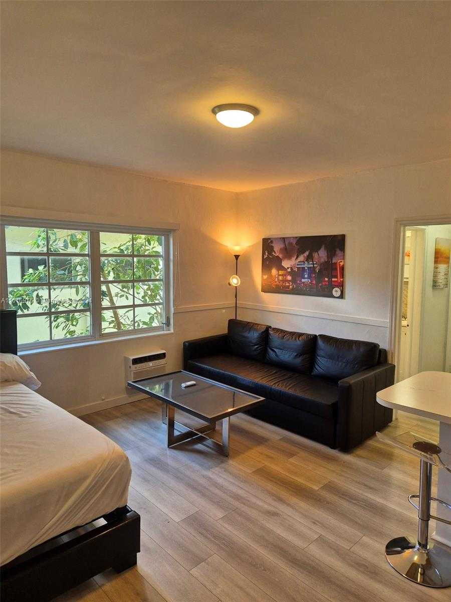 Small Image of 1021 EUCLID AVE #10, Miami Beach Number 7