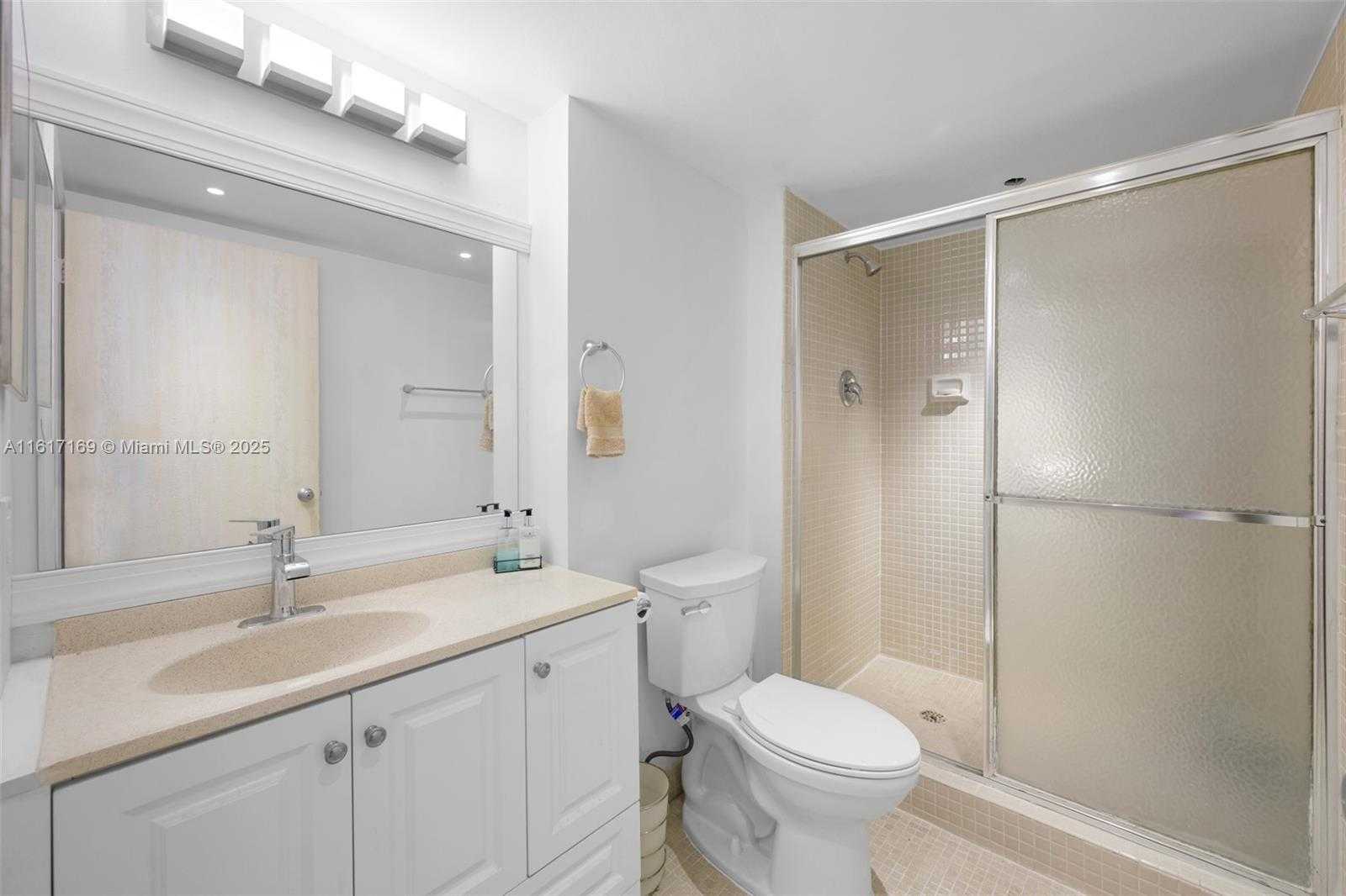 Small Image of 20505 EAST COUNTRY CLUB DR #1138, Aventura Number 19