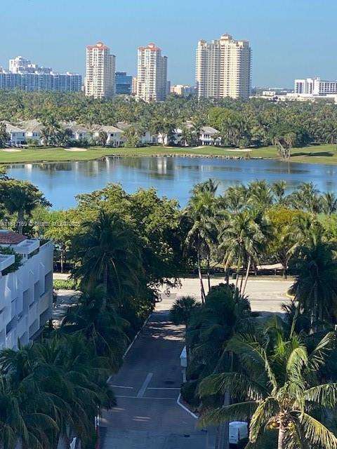 Small Image of 20505 EAST COUNTRY CLUB DR #1138, Aventura Number 2