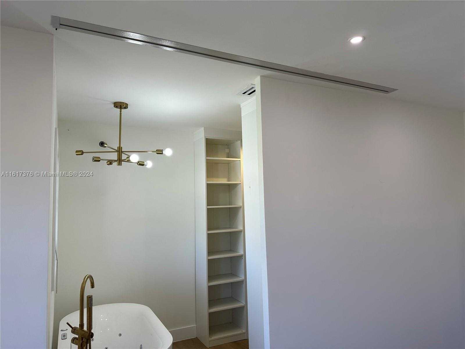 Small Image of 708 SOUTH EAST 3RD AVE EXT #201, Hallandale Beach Number 14
