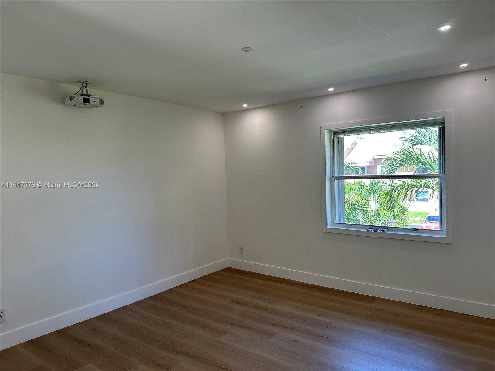 Small Image of 708 SOUTH EAST 3RD AVE EXT #201, Hallandale Beach Number 17