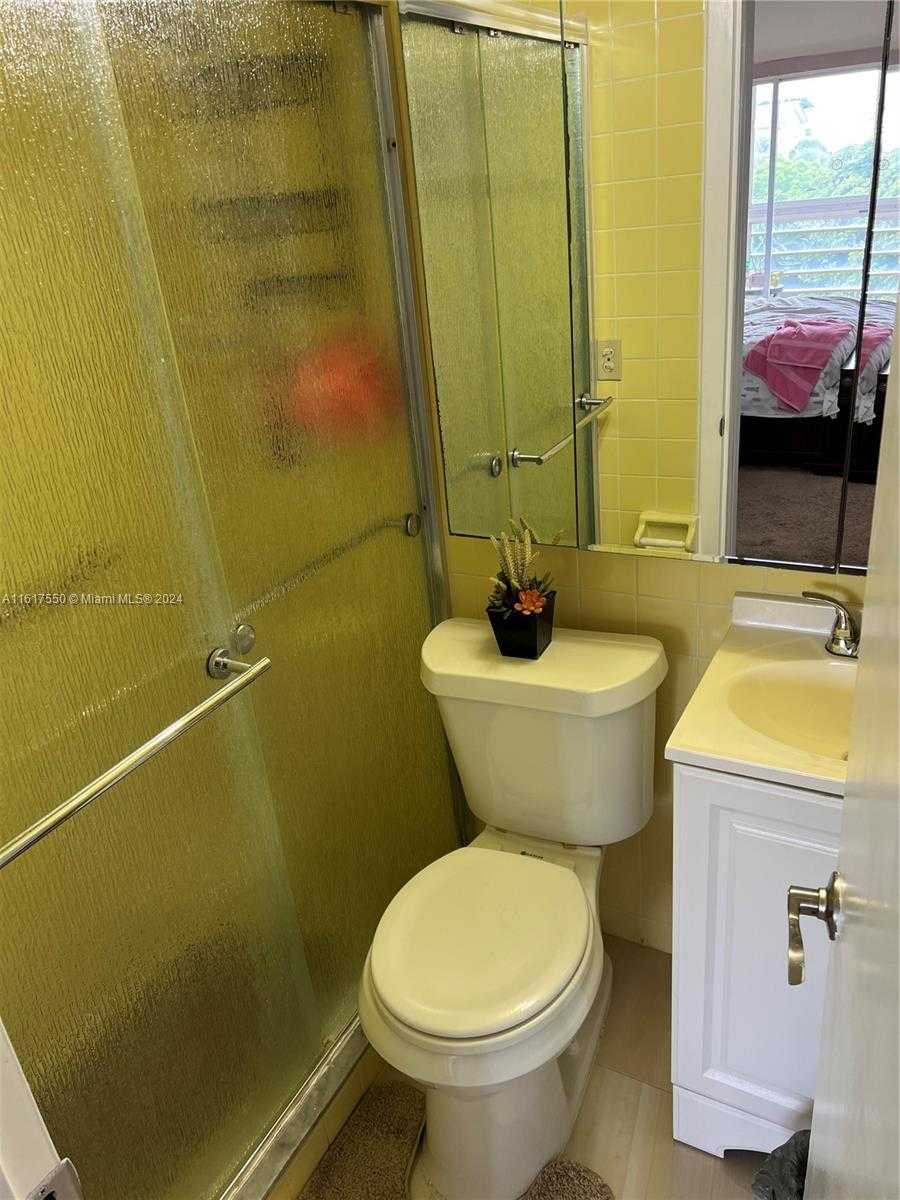 Small Image of 155 SUFFOLK D #D, Boca Raton Number 13