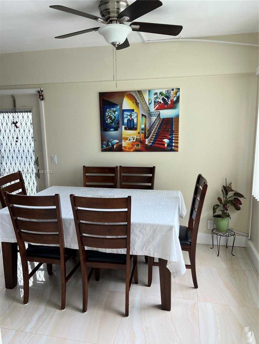 Small Image of 155 SUFFOLK D #D, Boca Raton Number 25