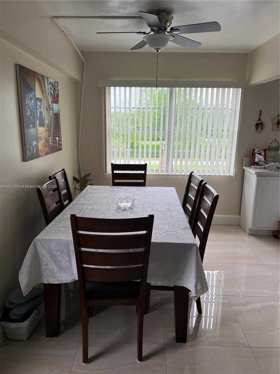 Small Image of 155 SUFFOLK D #D, Boca Raton Number 26