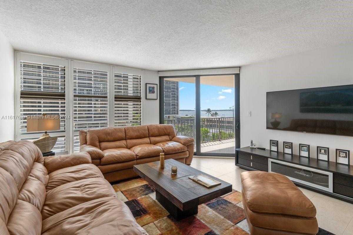 Small Image of 1915 BRICKELL AVE #C506, Miami Number 11