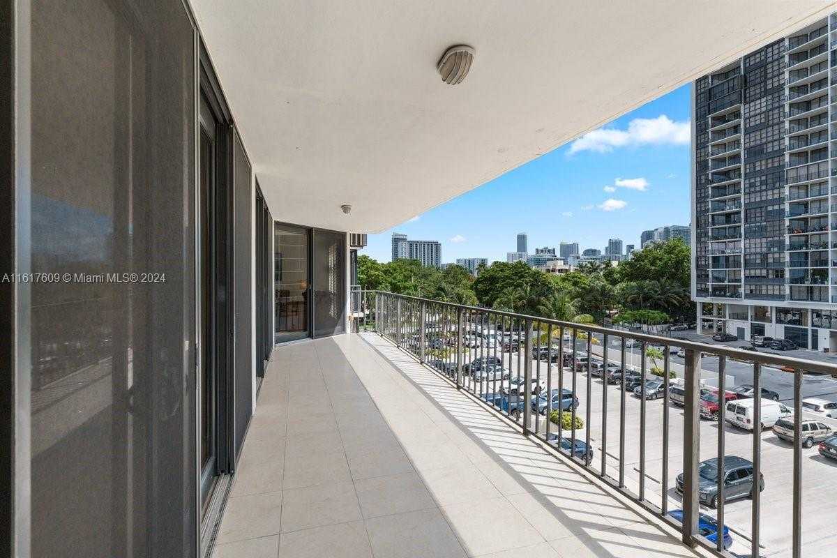 Small Image of 1915 BRICKELL AVE #C506, Miami Number 28