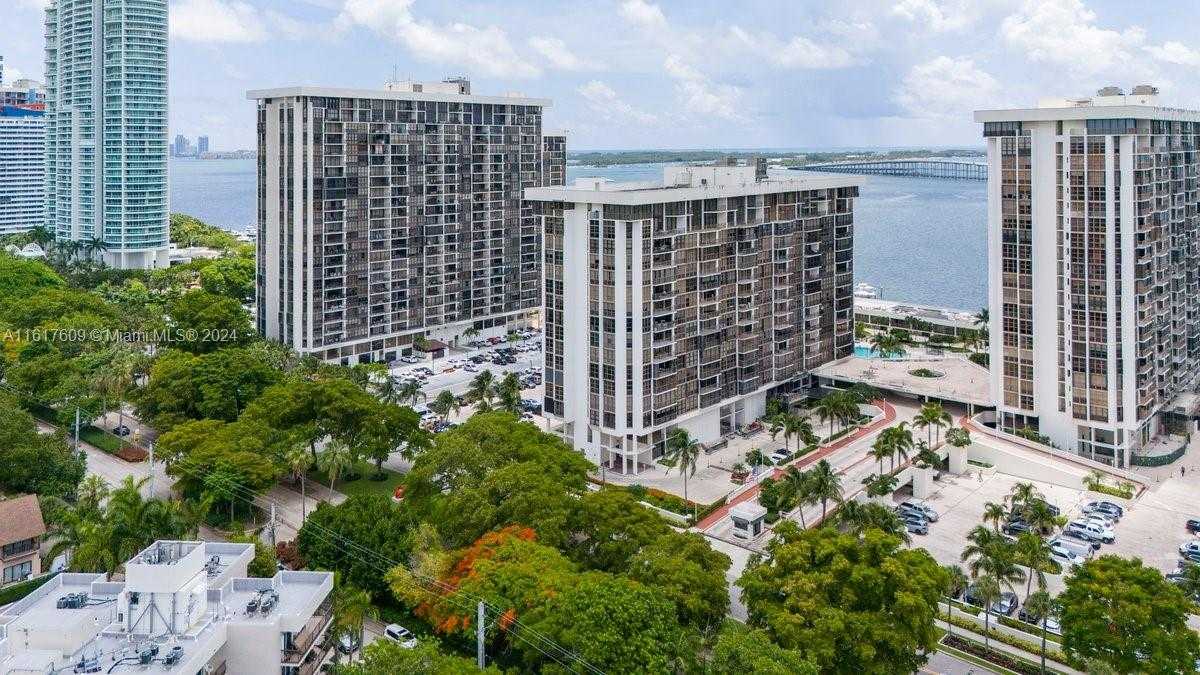 Small Image of 1915 BRICKELL AVE #C506, Miami Number 29