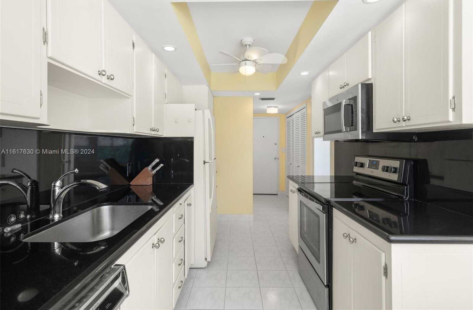 Small Image of 1200 SOUTH OCEAN BLVD #2C, Boca Raton Number 7